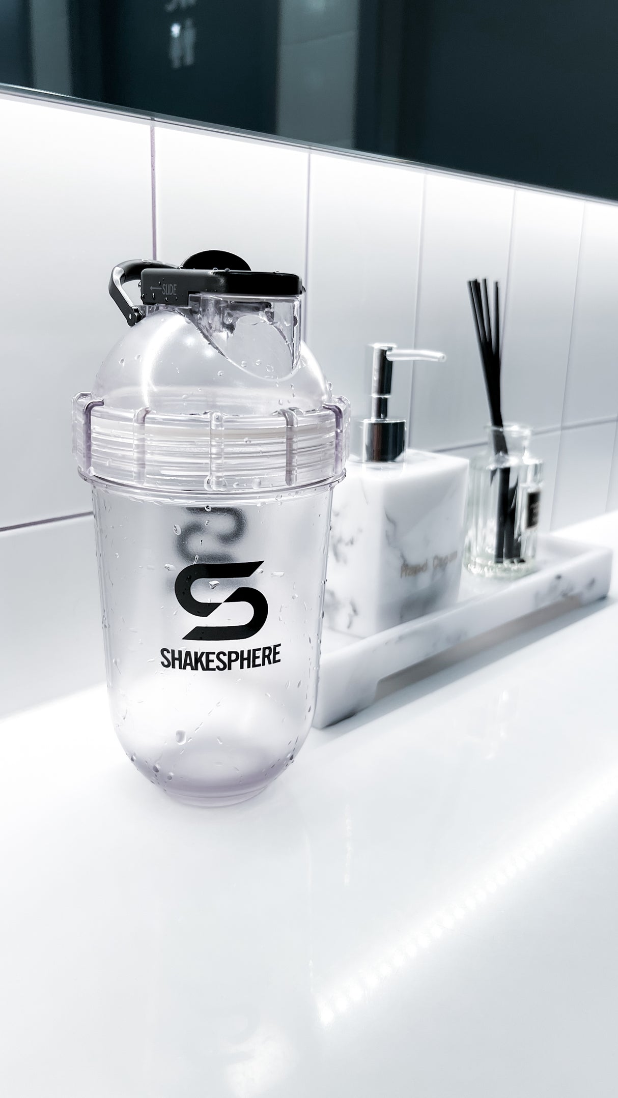 ShakeSphere Portable Blender E-Lid 便攜式攪拌座(送 TRITAN™ CLEAR 透明特別版水樽)