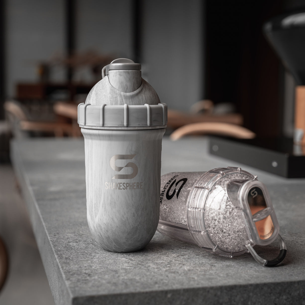 ShakeSphere Shaker Tumbler STEEL 不銹鋼別注版【雙層冷熱控溫功能】