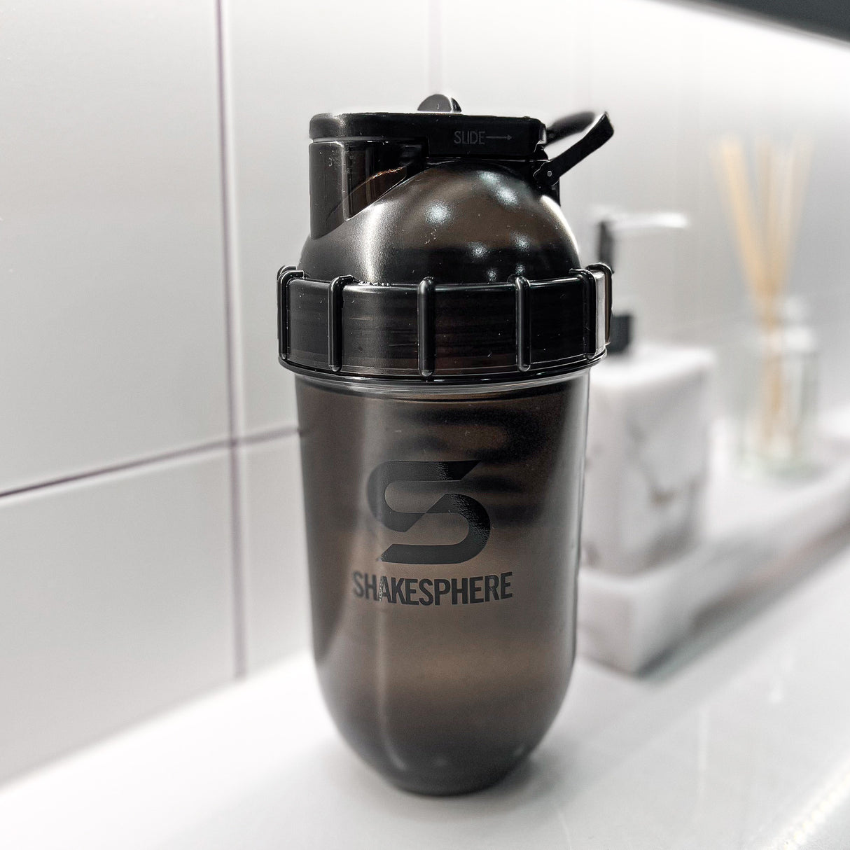 ShakeSphere Shaker Tumbler TRITAN™ CLEAR 透明特別版