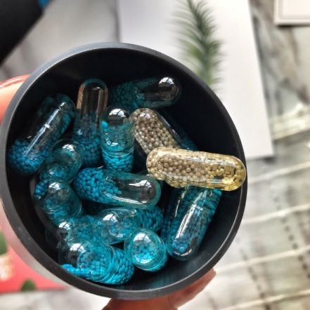 SST 新 · 藍丸 + 辣椒素 強效持久消脂丸